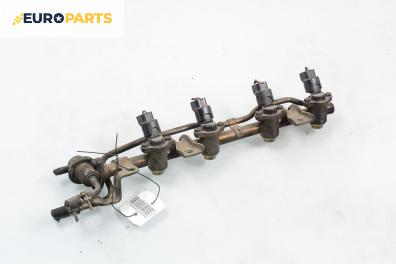 Бензинова рейка с дюзи за Nissan Primera Traveller II (06.1996 - 01.2002) 1.6 16V, 99 к.с.