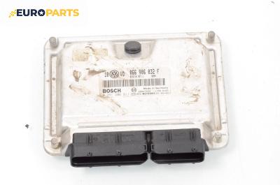 Компютър двигател за Volkswagen Passat IV Sedan B5.5 (10.2000 - 12.2005) 2.3 V5 4motion, 170 к.с., № Bosch 0 261 206 811