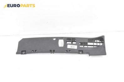 Пластмасова кора за Mercedes-Benz A-Class Hatchback W176 (06.2012 - 05.2018), 4+1 вр., хечбек