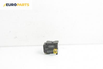 Моторче клапа парно за Audi A8 Sedan 4D (03.1994 - 12.2002) 4.2 quattro, 299 к.с., № 0637005001