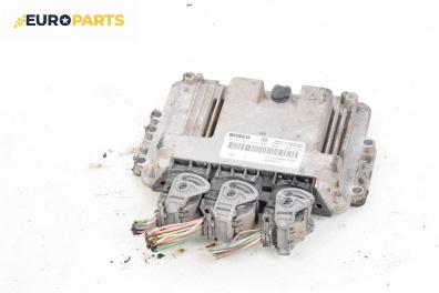 Компютър двигател за Renault Trafic II Bus (03.2001 - 05.2014) 1.9 dCI 100 (JL0C), 101 к.с., № 0 281 011 529