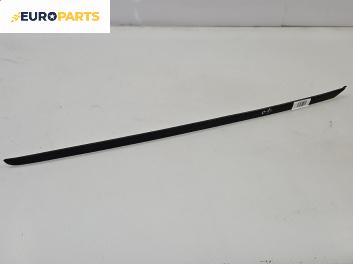 Външна лайсна врата за Audi A3 Sportback I (09.2004 - 03.2015), позиция: предна, дясна