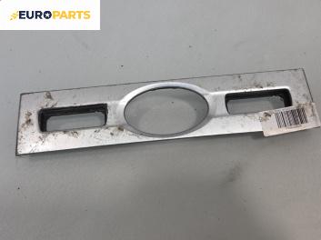 Интериорна пластмаса за Ford Mondeo III Turnier (10.2000 - 03.2007), позиция: предна