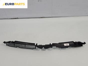 Кора под чистачки за Volkswagen Passat V Variant B6 (08.2005 - 11.2011)