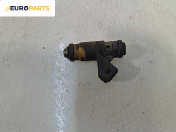 Дюза бензин за Renault Scenic I Minivan (09.1999 - 07.2010) 1.4 16V (JA0D, JA1H, Ja0W, JA10), 95 к.с.