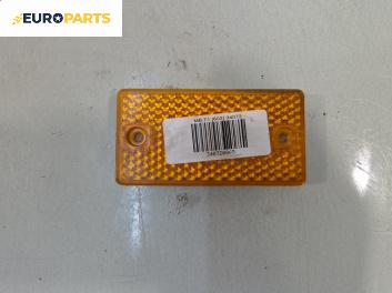 Светлоотразители за Mercedes-Benz T1 Platform (602) (01.1977 - 02.1996)