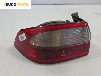 Стоп за Renault Laguna II Hatchback (03.2001 - 12.2007), позиция: лява