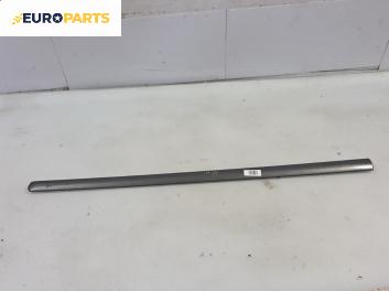 Външна лайсна врата за Toyota Corolla E12 Hatchback (11.2001 - 02.2007), позиция: предна, дясна