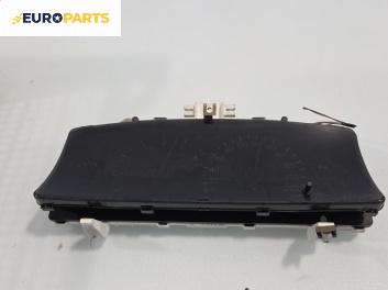 Километраж за Toyota Corolla Verso I (09.2001 - 05.2004) 2.0 D-4D (CDE120), 90 к.с.
