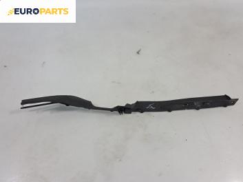 Държач калник за Ford Mondeo IV Turnier (03.2007 - 01.2015), позиция: предна, дясна