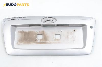 Стойка заден номер за Hyundai Terracan SUV (06.2001 - 12.2008)