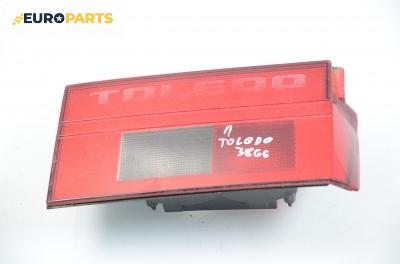 Вътрешен стоп за Seat Toledo I Sedan (01.1991 - 10.1999), хечбек, позиция: лява